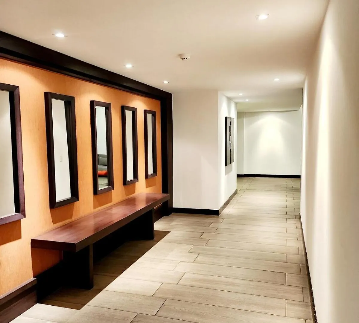 Departamento Gonzalez Suarez Quito One Bed Room Suite!