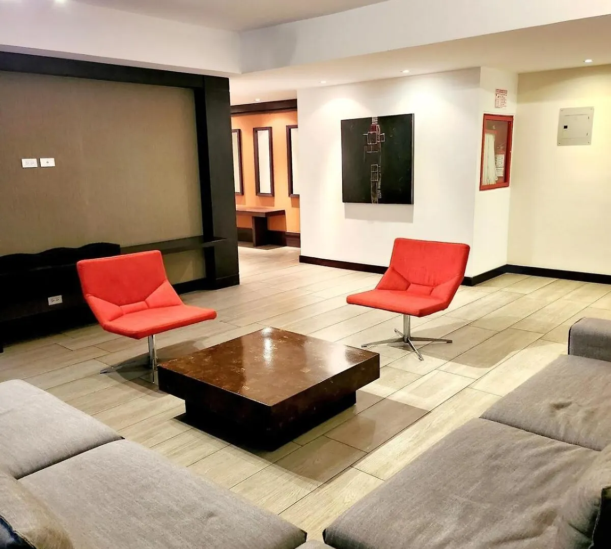 Departamento Gonzalez Suarez Quito One Bed Room Suite!